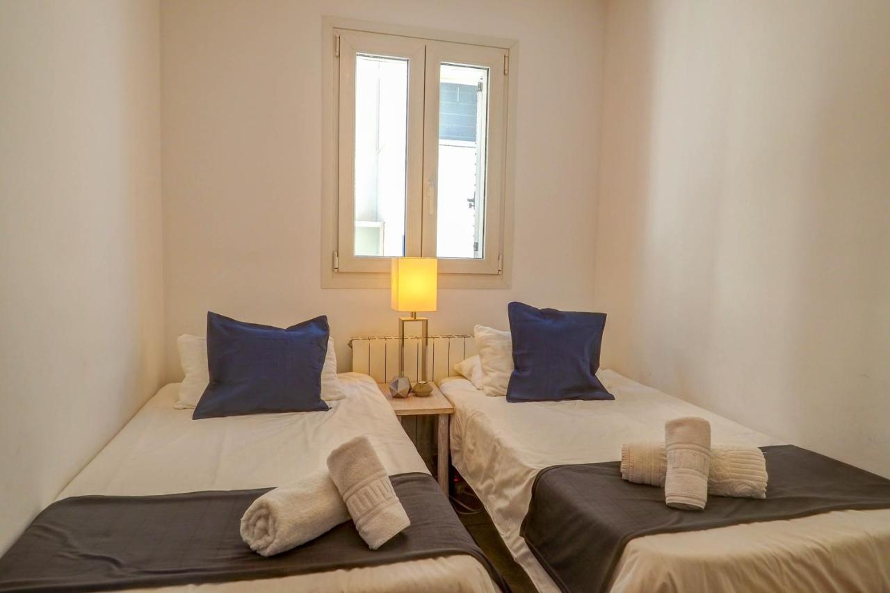 La Marina Sea Front By Hello Homes Σίτζες Εξωτερικό φωτογραφία