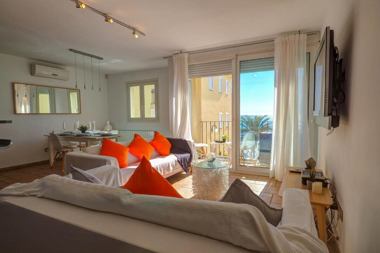 La Marina Sea Front By Hello Homes Σίτζες Εξωτερικό φωτογραφία