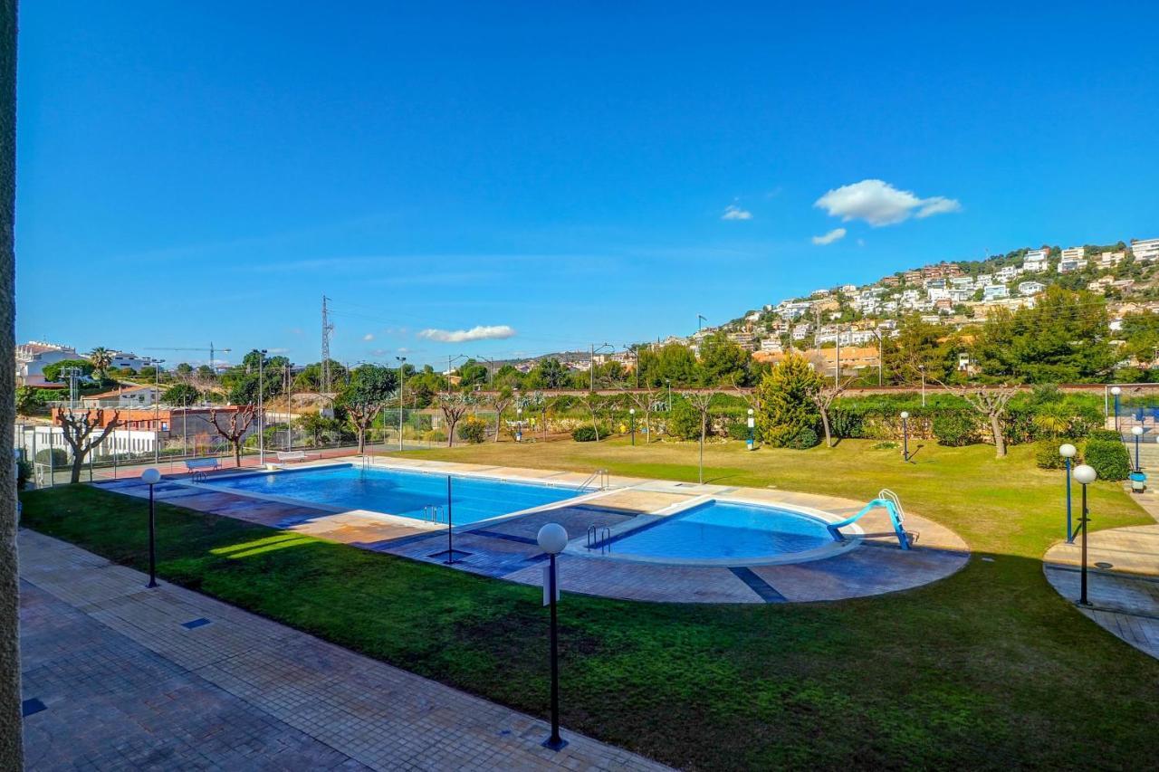 La Marina Sea Front By Hello Homes Σίτζες Εξωτερικό φωτογραφία