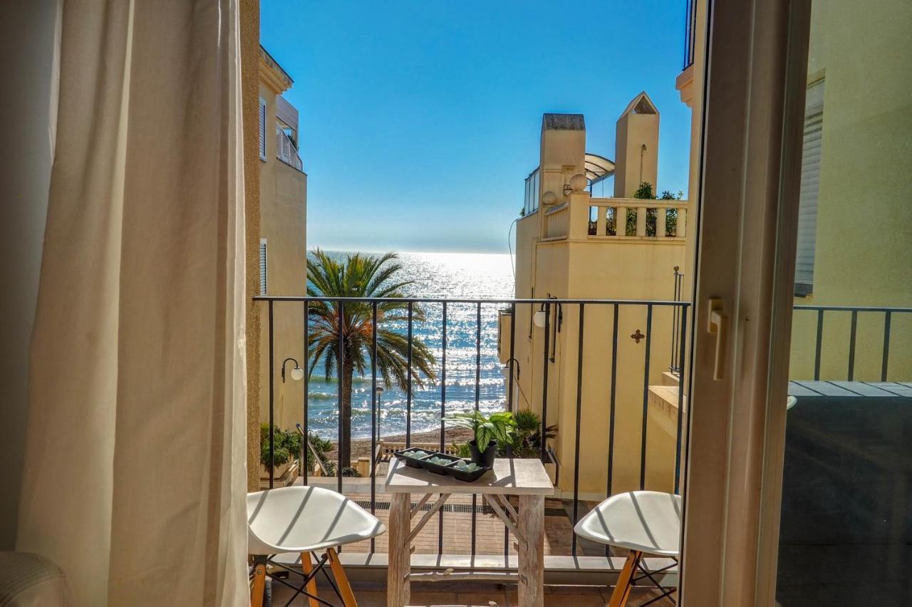 La Marina Sea Front By Hello Homes Σίτζες Εξωτερικό φωτογραφία